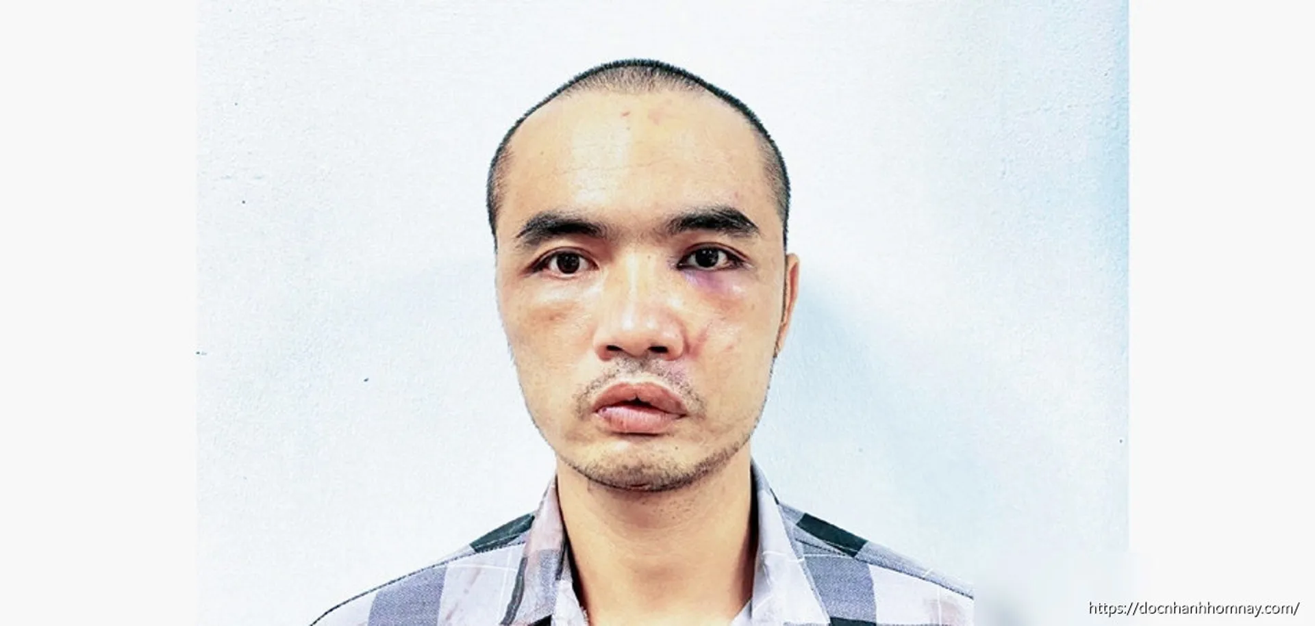 Lý lịch của đối tượng cầm dao chém nhiều ô tô ở Hà Nội