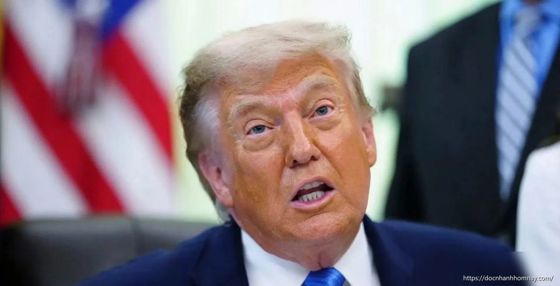 Ông Trump nổi giận vì giá xăng cao, yêu cầu điều tra các 'ông lớn' dầu khí