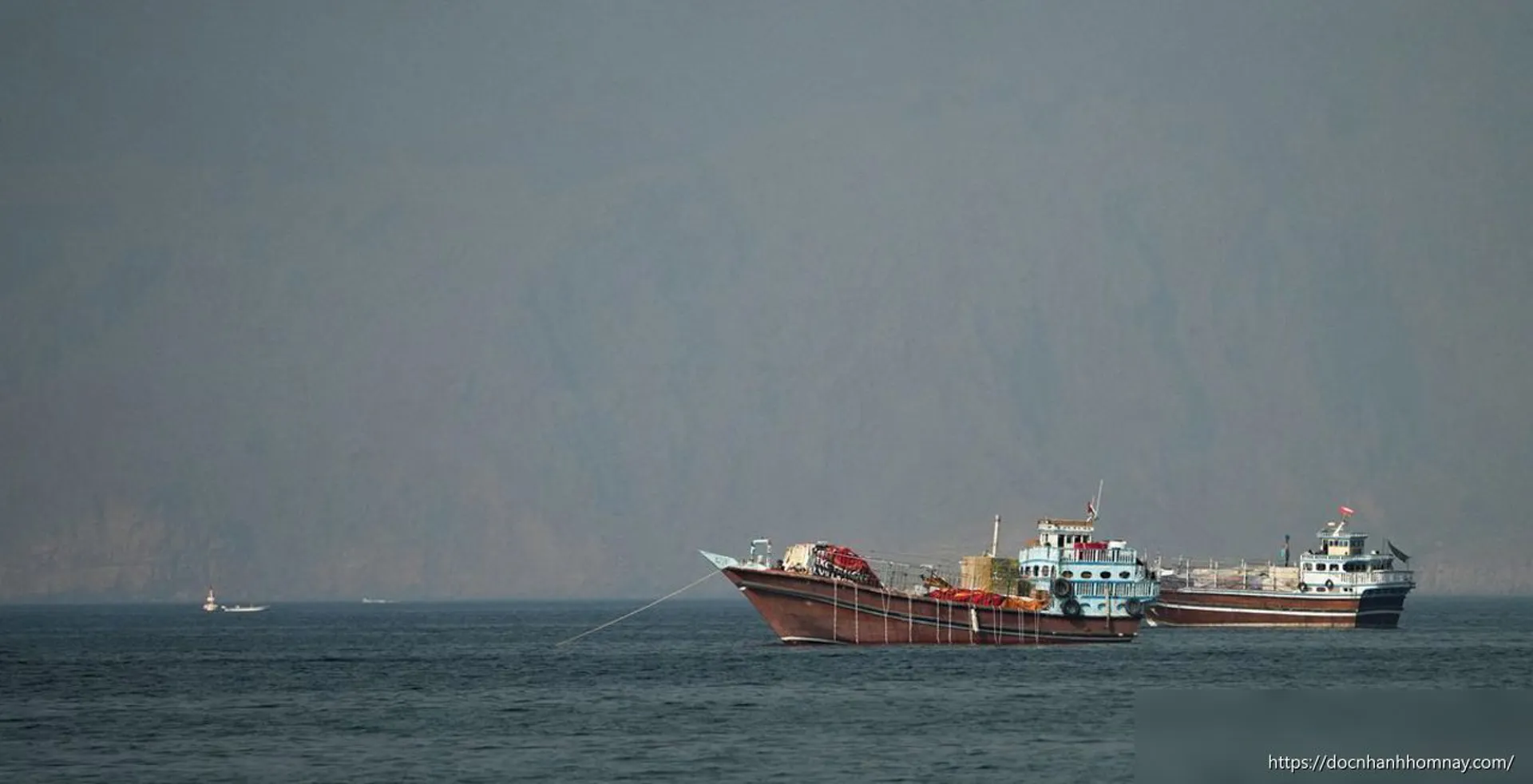 Iran bác bỏ thông tin lập 'đường dây nóng' quân sự với Mỹ tại eo biển Hormuz
