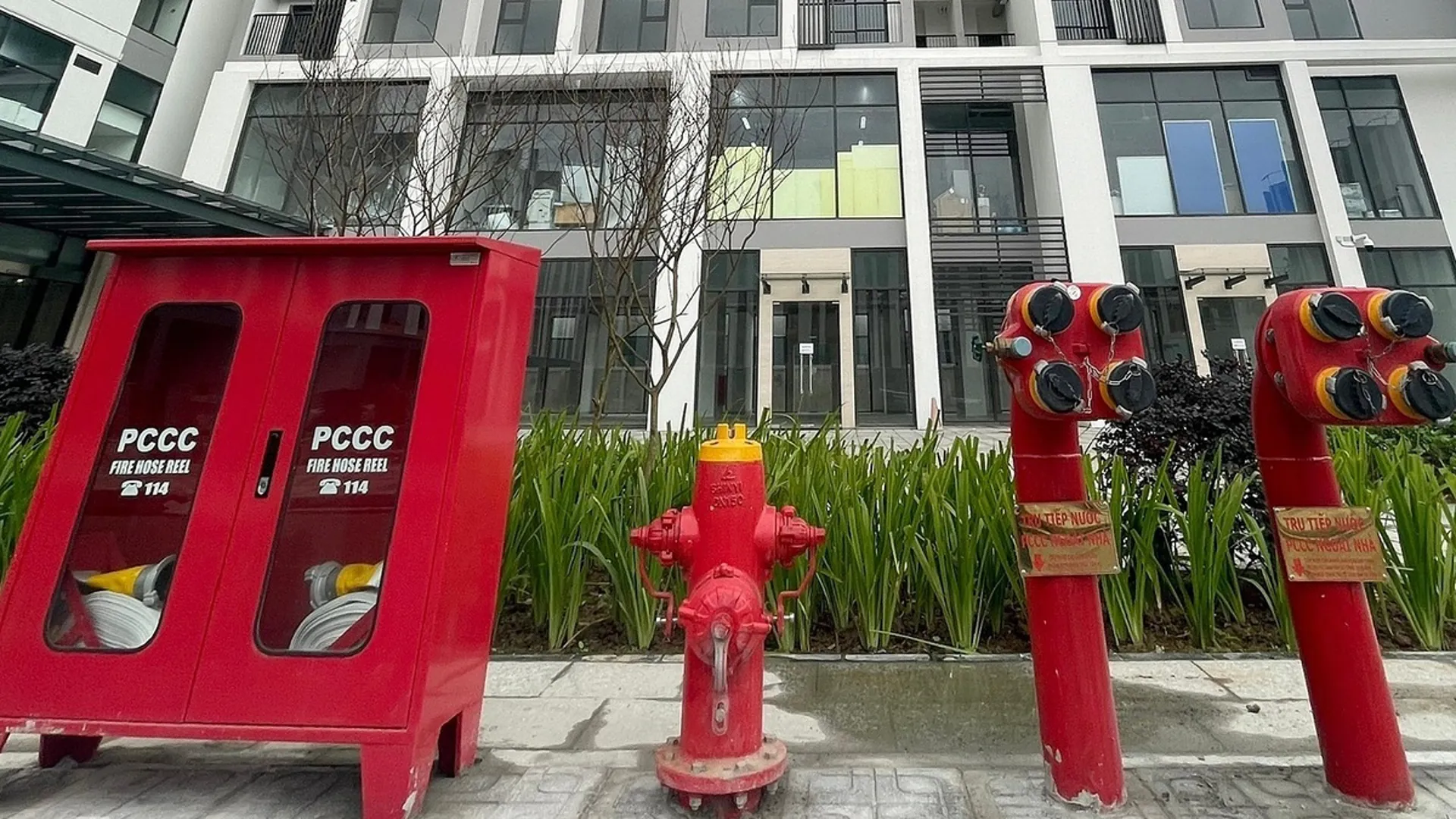 Cắt giảm thủ tục PCCC: Doanh nghiệp 'thở phào', công trình sắp xây xong chỉ cần một bước