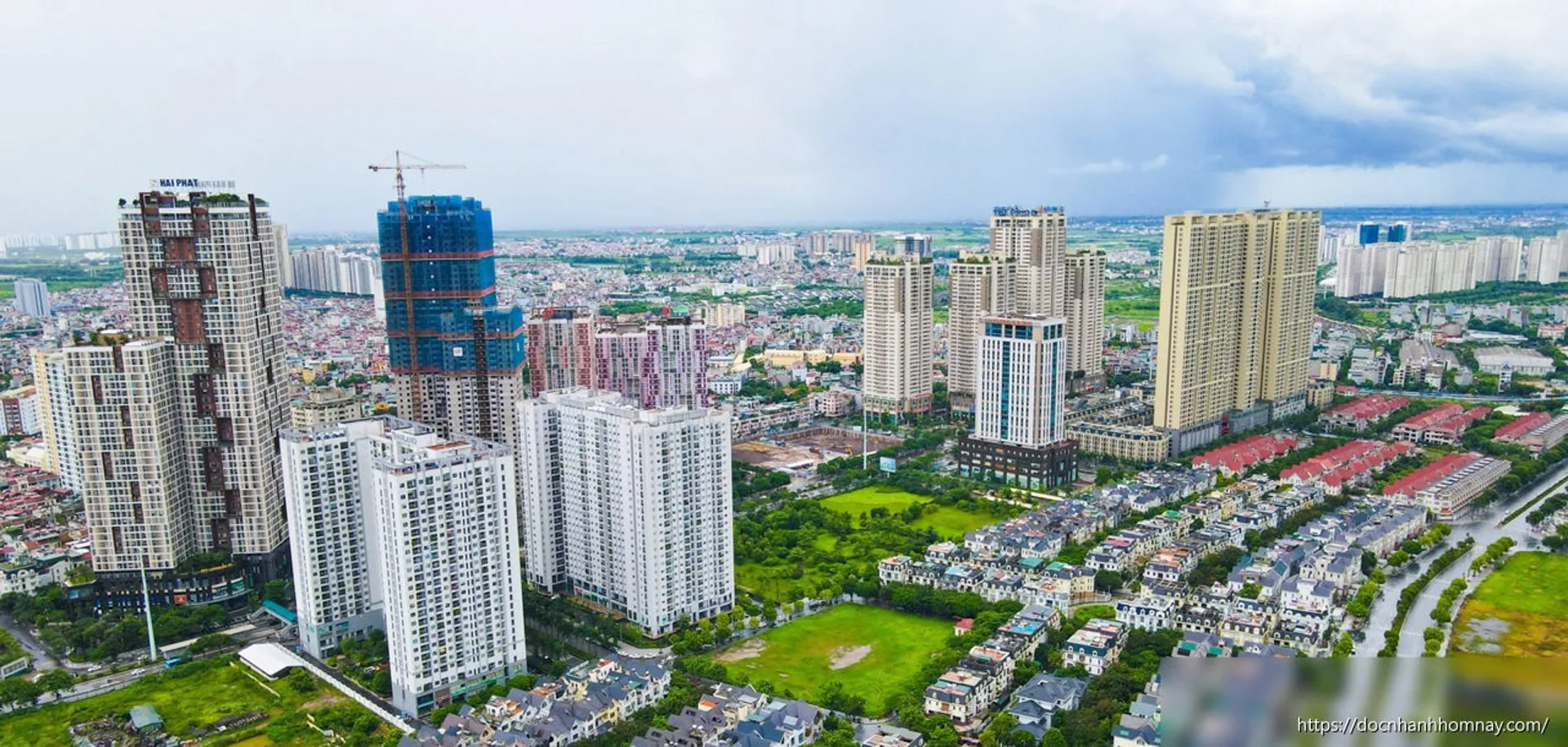 Chung cư đua nhau gắn tên Tây, nhiều cư dân không nhớ nổi nơi mình ở