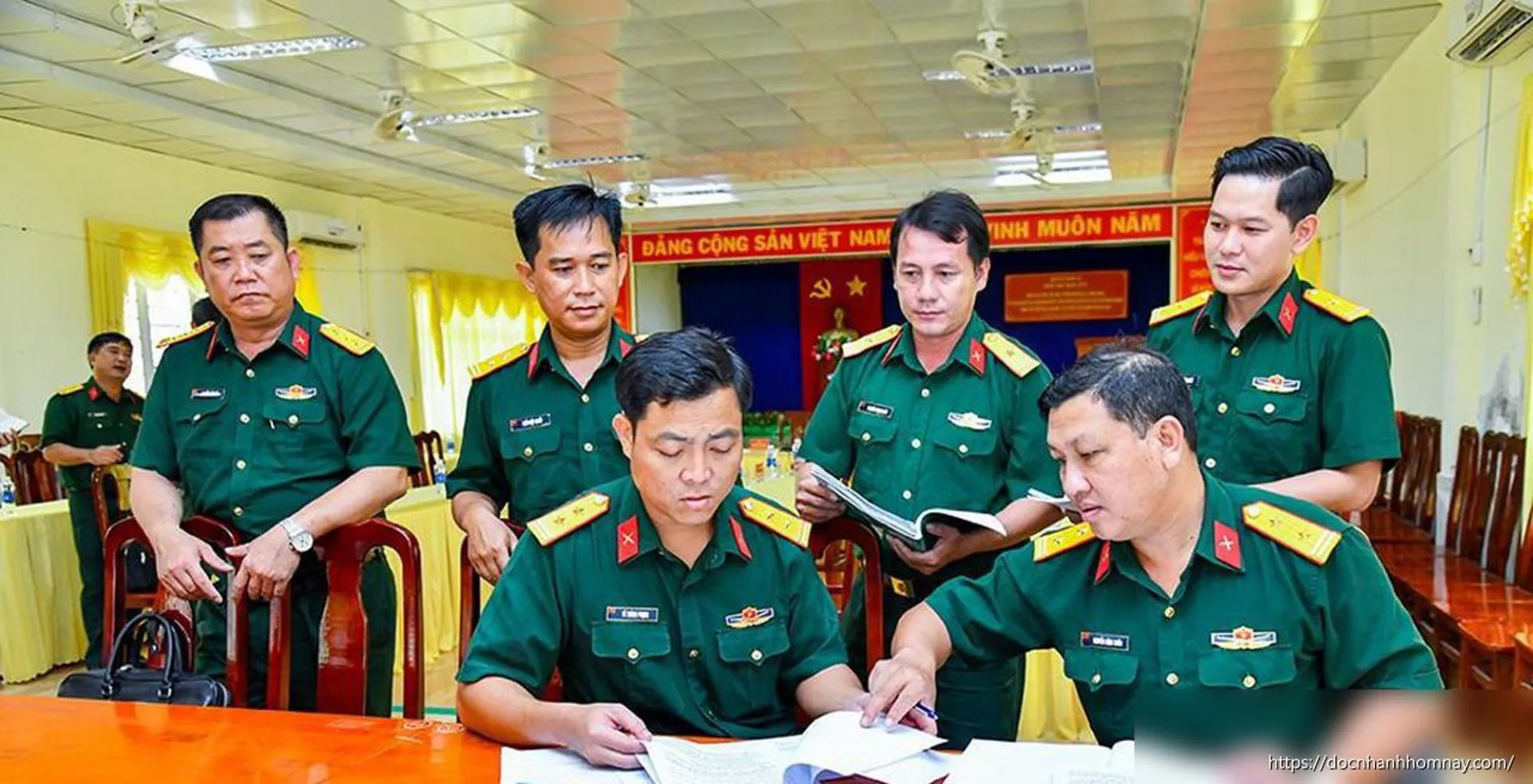 Quân khu 9 kiểm tra chuyển đổi số tại Bộ Chỉ huy Quân sự Cà Mau