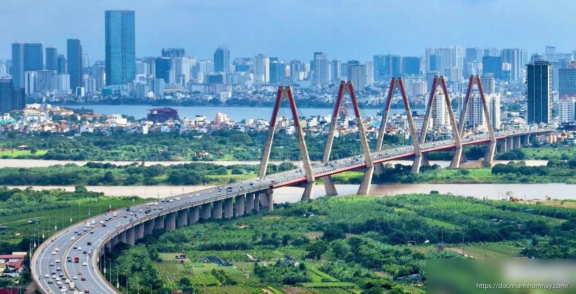Chính phủ đặt mục tiêu GDP tăng trưởng 11,9% trong 6 tháng cuối năm