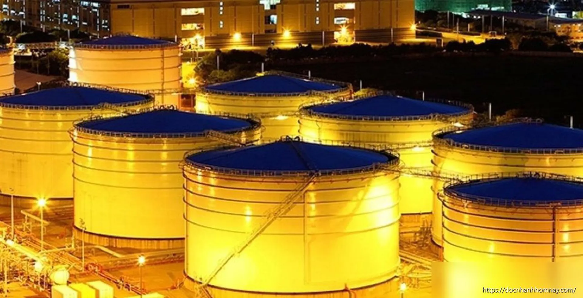 Giá xăng dầu hôm nay 30/6: Tiếp tục tăng nhẹ do căng thẳng Mỹ-Iran