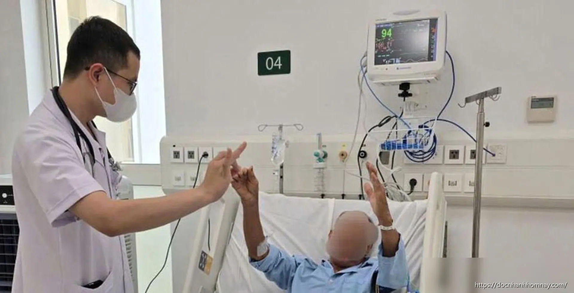 Cứu sống hai bệnh nhân đột quỵ trong 'thời gian vàng' tại Bệnh viện Bạch Mai cơ sở Ninh Bình