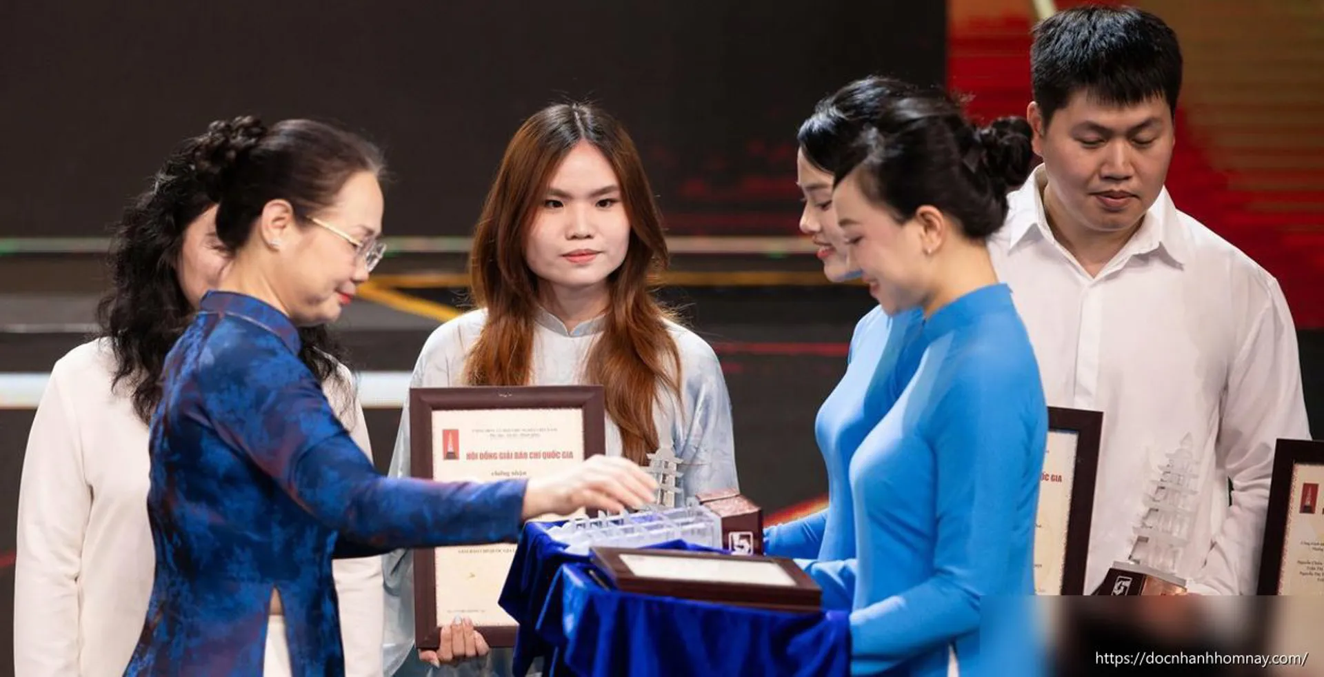 123 tác phẩm được vinh danh tại Giải Báo chí Quốc gia lần thứ XX