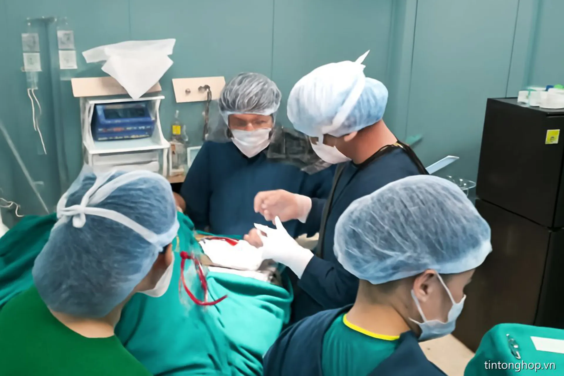 Câu Chuyện Cảnh Tỉnh Từ Rượu: Một Người Đàn Ông Và Cuộc Chiến Với Xuất Huyết Não