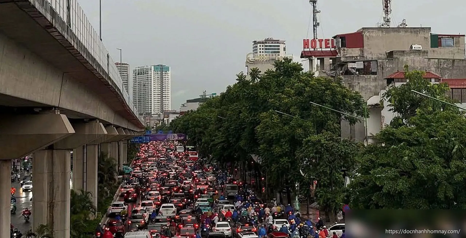 Miền Bắc và Nam mưa giông, miền Trung giảm nóng từ đầu tháng 7