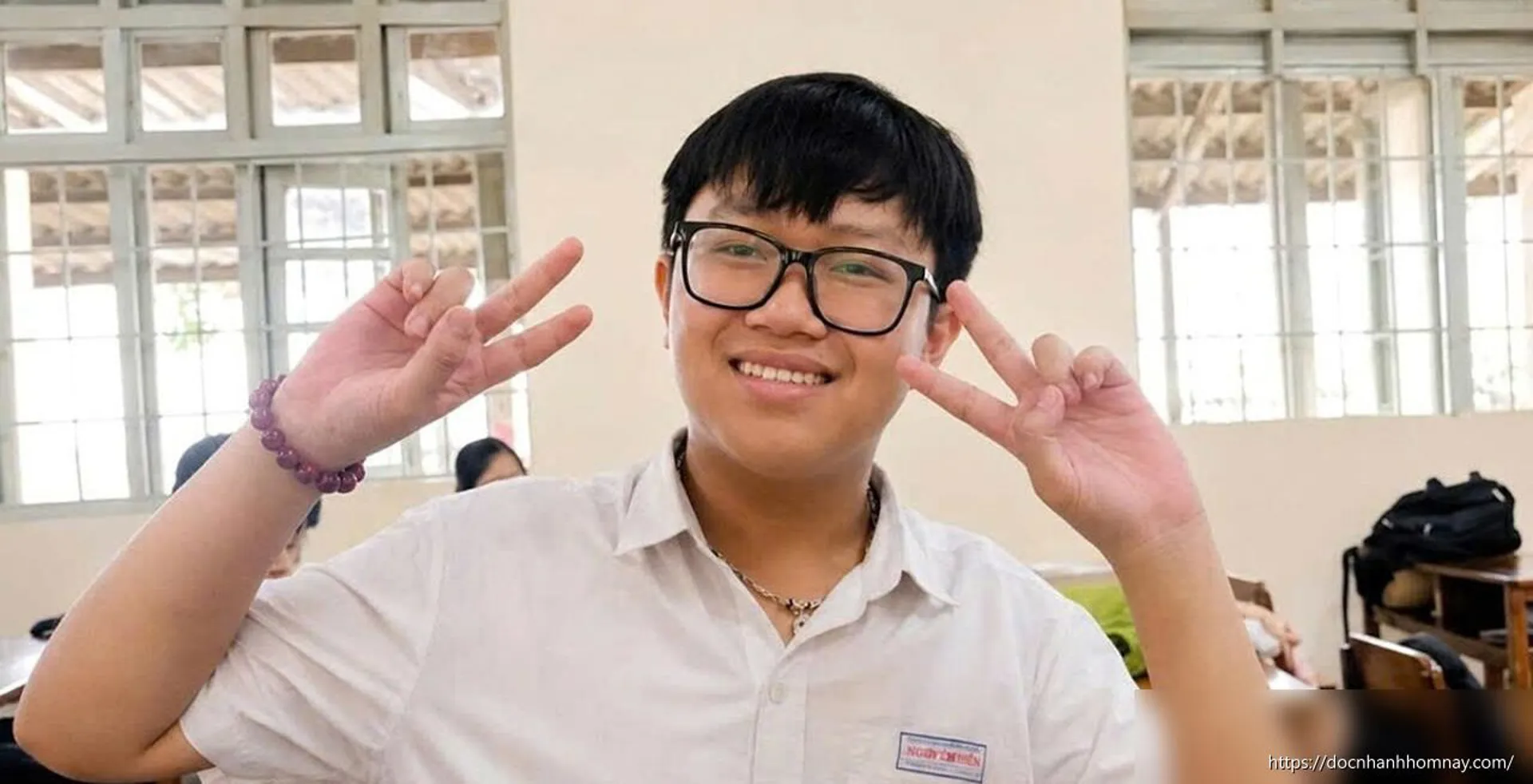Thủ khoa với 'cú đúp' điểm 10 Toán và hành trình học thêm mỗi ngày