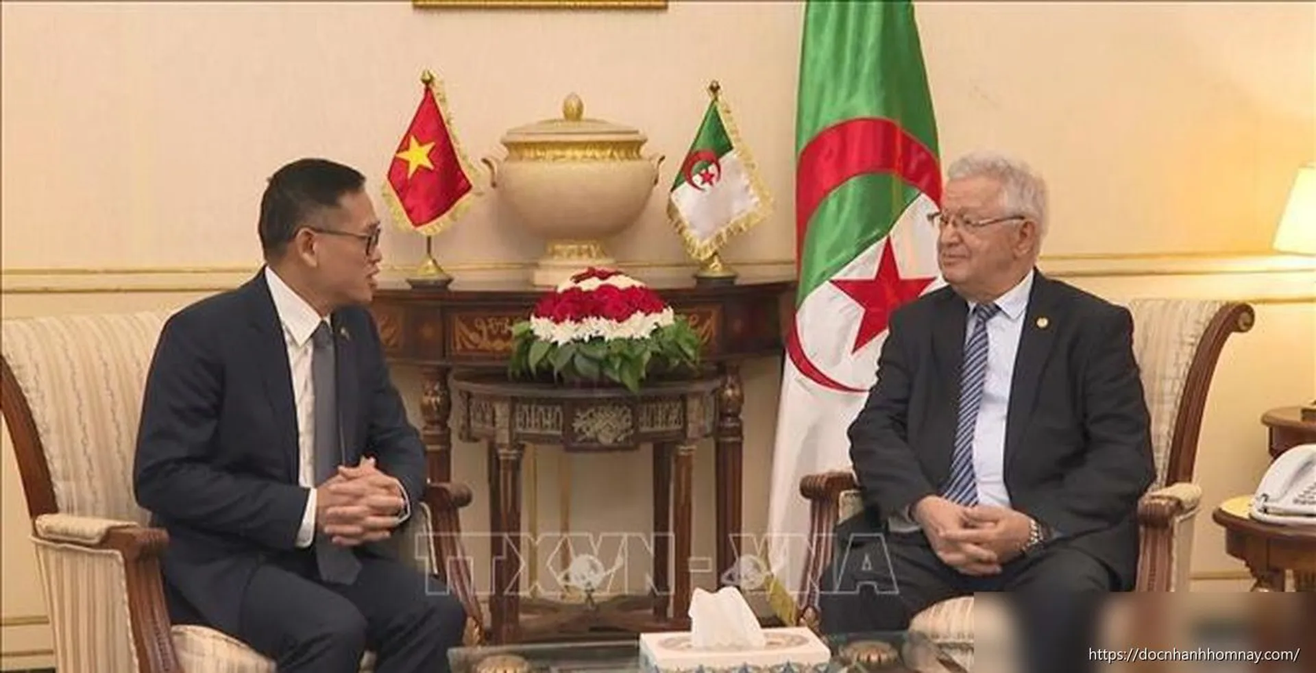 Chủ tịch Thượng viện Algeria mong muốn tăng cường quan hệ với Quốc hội Việt Nam