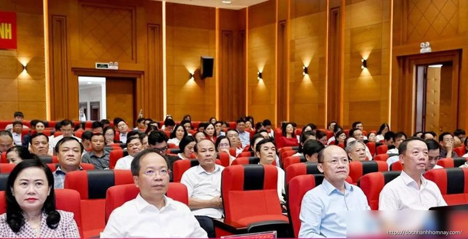 Phát triển kinh tế có vốn đầu tư nước ngoài: Nâng tầm năng lực tự chủ quốc gia