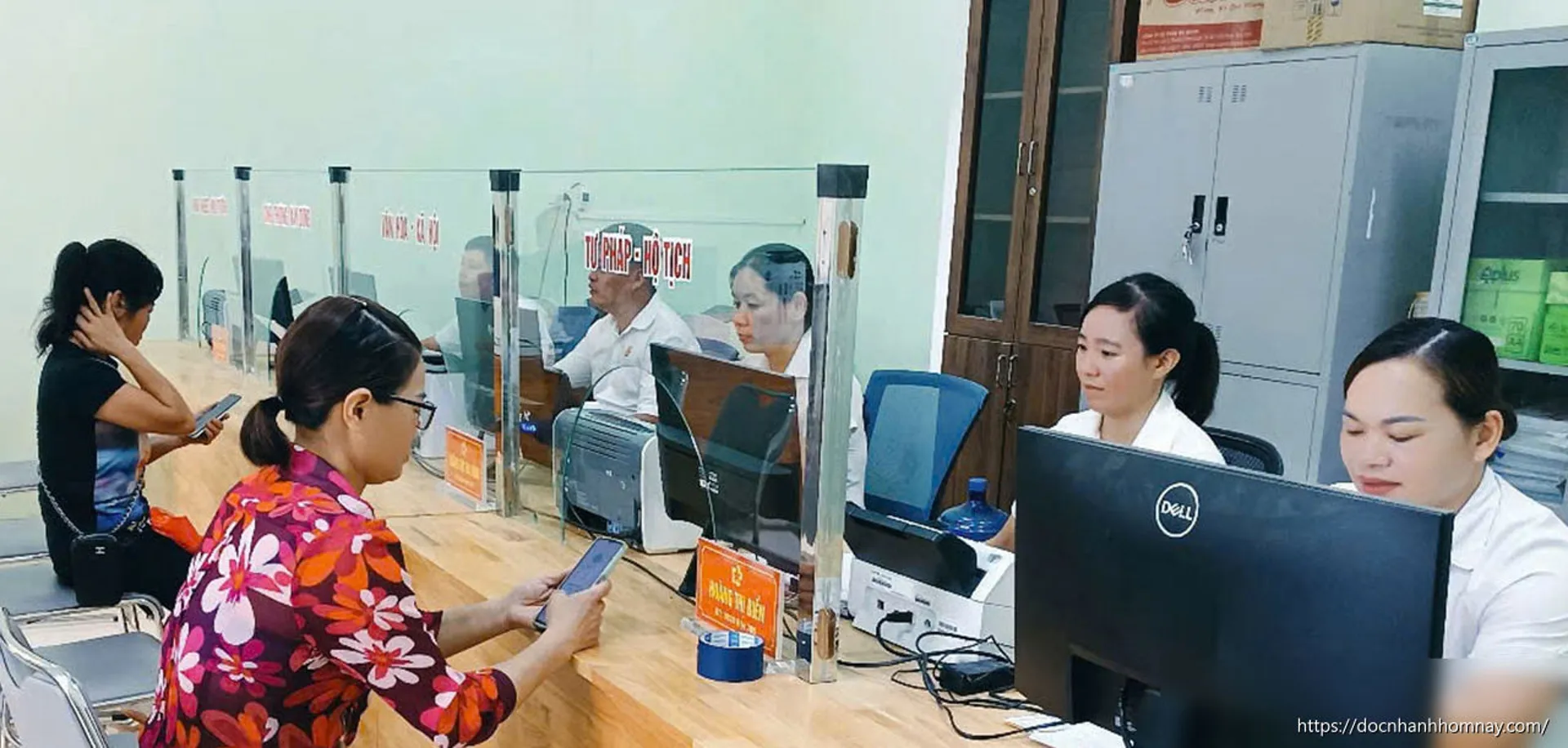 Công chức cấp xã trong mô hình chính quyền địa phương 2 cấp: Những vấn đề nóng