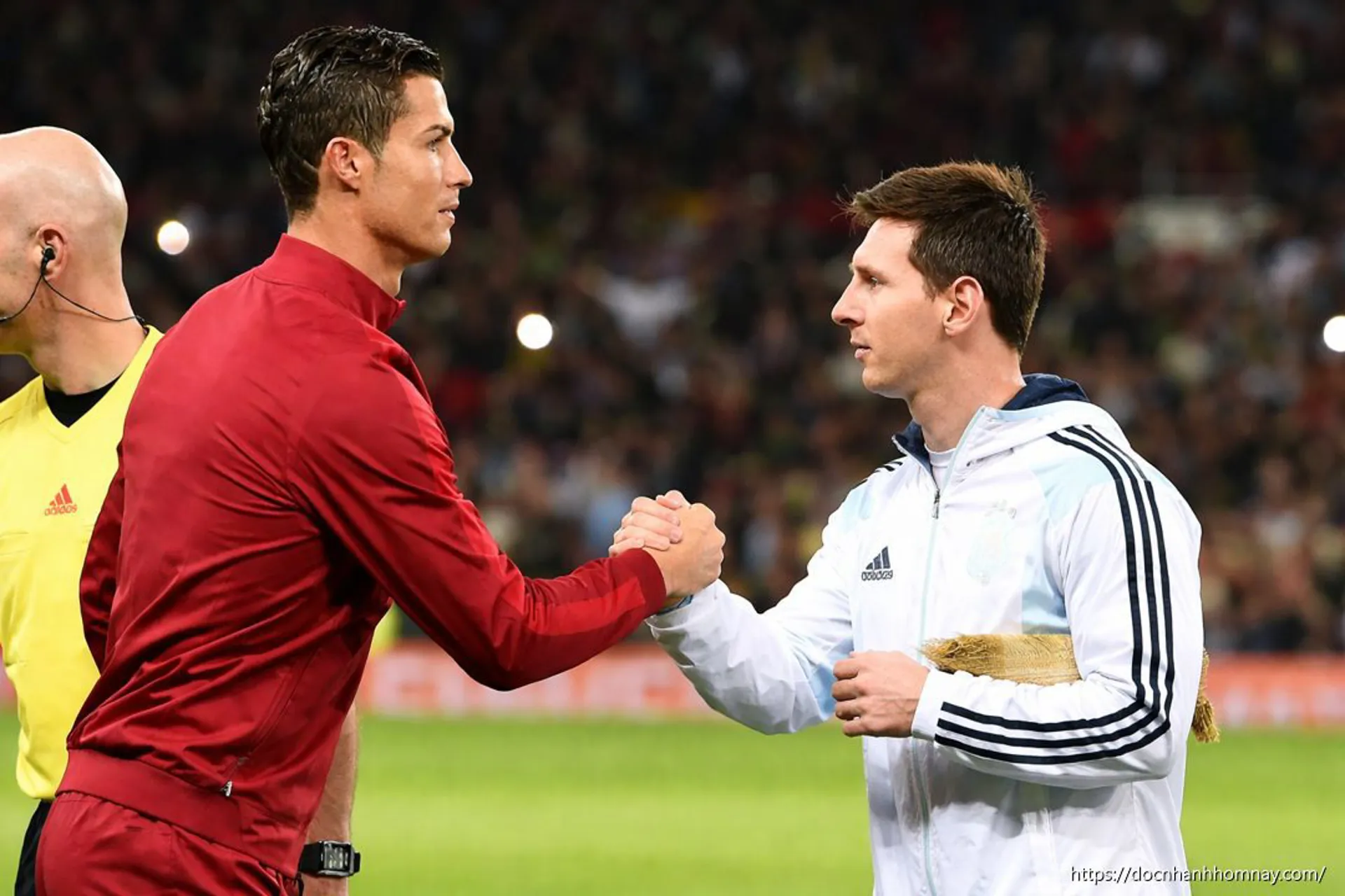 Messi hay Ronaldo: Ai là người chiến thắng trong cuộc chiến tâm lý?