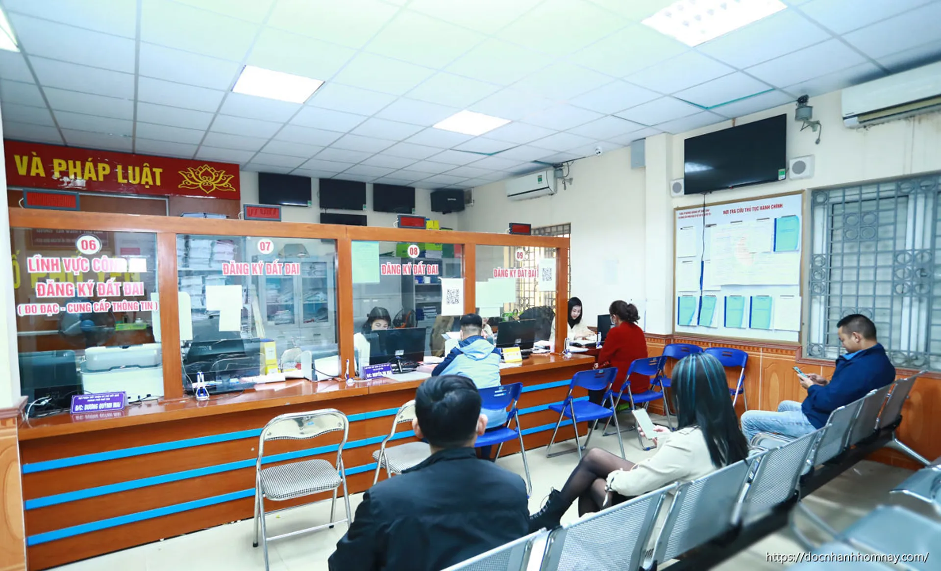 Thành ủy Hà Nội chỉ đạo xử lý vụ từ chối xác nhận ủy quyền cho cụ bà 97 tuổi