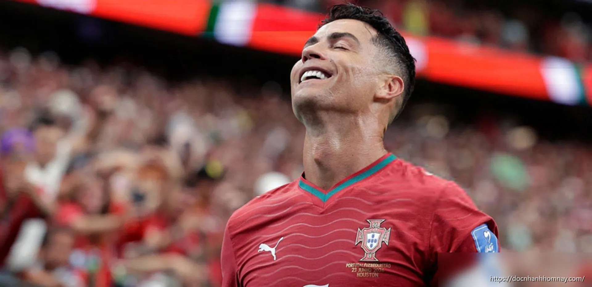 Ronaldo lập siêu kỷ lục, Bồ Đào Nha thắng 5 sao trước Uzbekistan