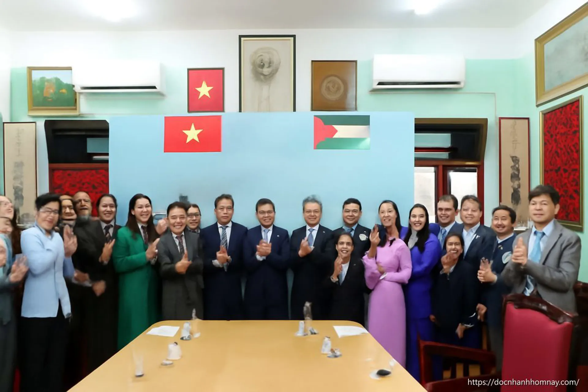 Lễ Trao Huân Chương Truy Tặng Đại Tướng Võ Nguyên Giáp: Một Nghĩa Cử Đầy Ý Nghĩa