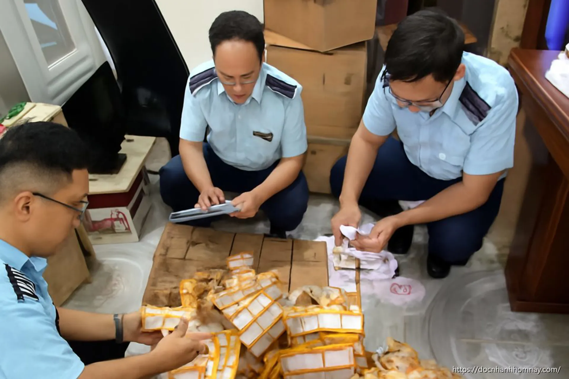 Cao Bằng: Phát Hiện Gần 700 Phụ Tùng Ô Tô Không Rõ Nguồn Gốc