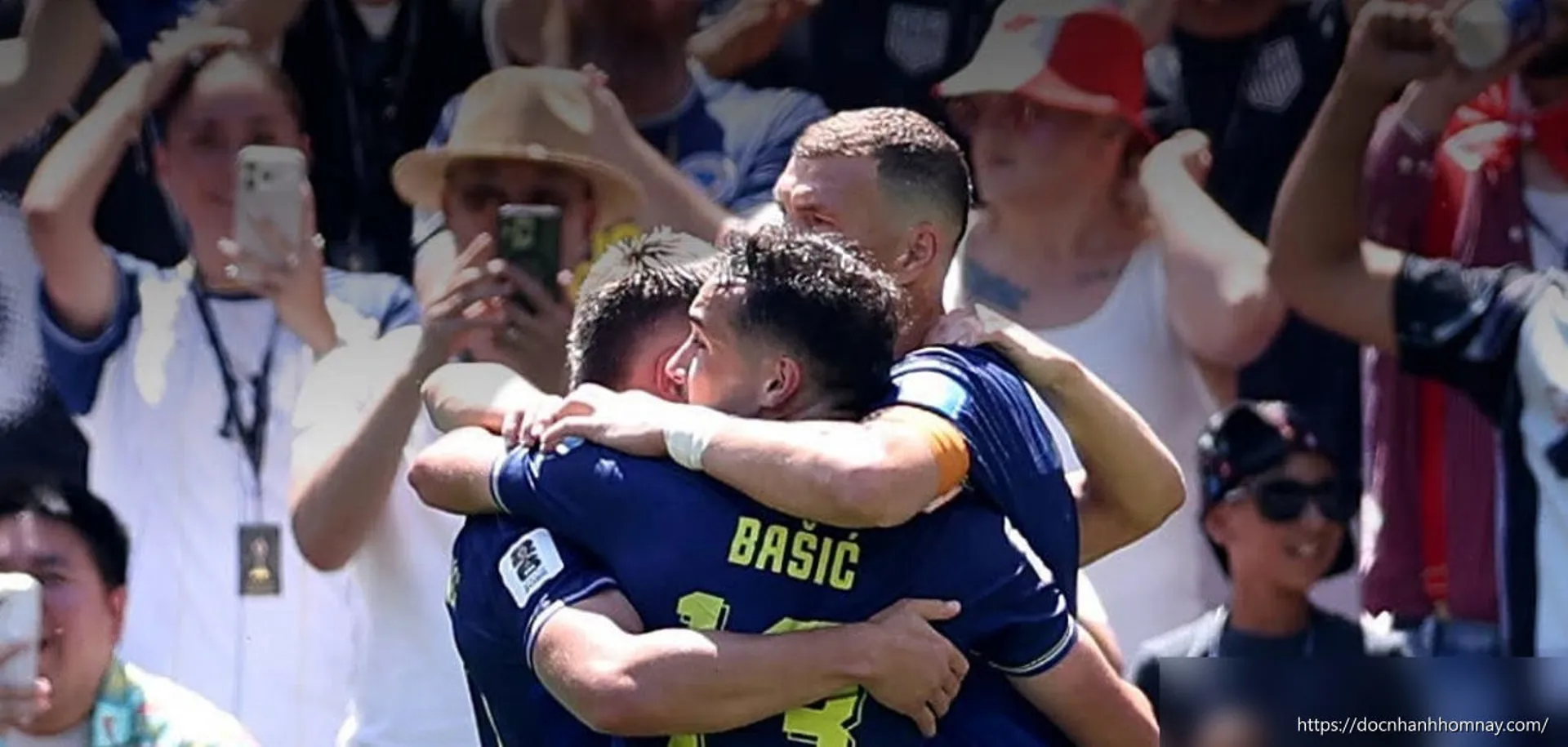Bosnia & Herzegovina hạ Qatar 3-1, vẫn phải chờ vé vớt vào vòng 1/16 World Cup 2026