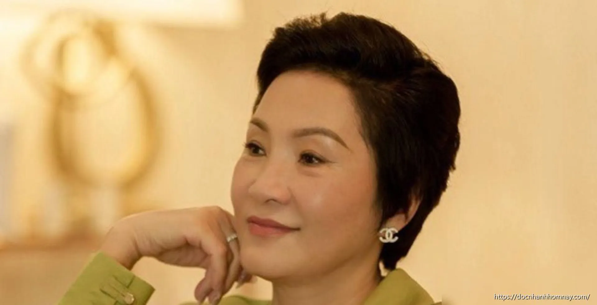 Nghệ sĩ Hồng Đào: Từ bức ảnh hậu trường đến hành trình 'lên hương' cùng điện ảnh