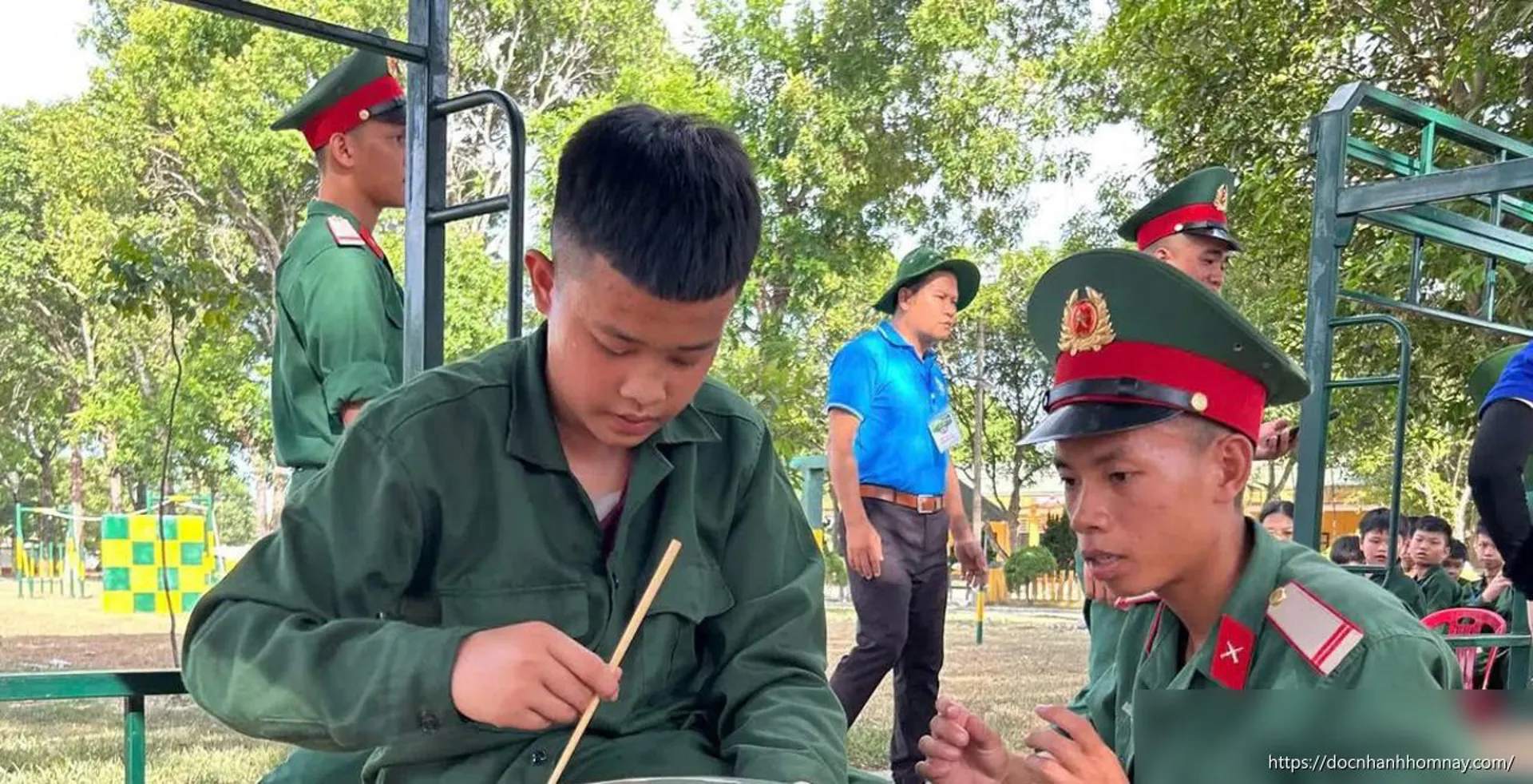 Trưởng thành hơn từ học kỳ trong quân đội