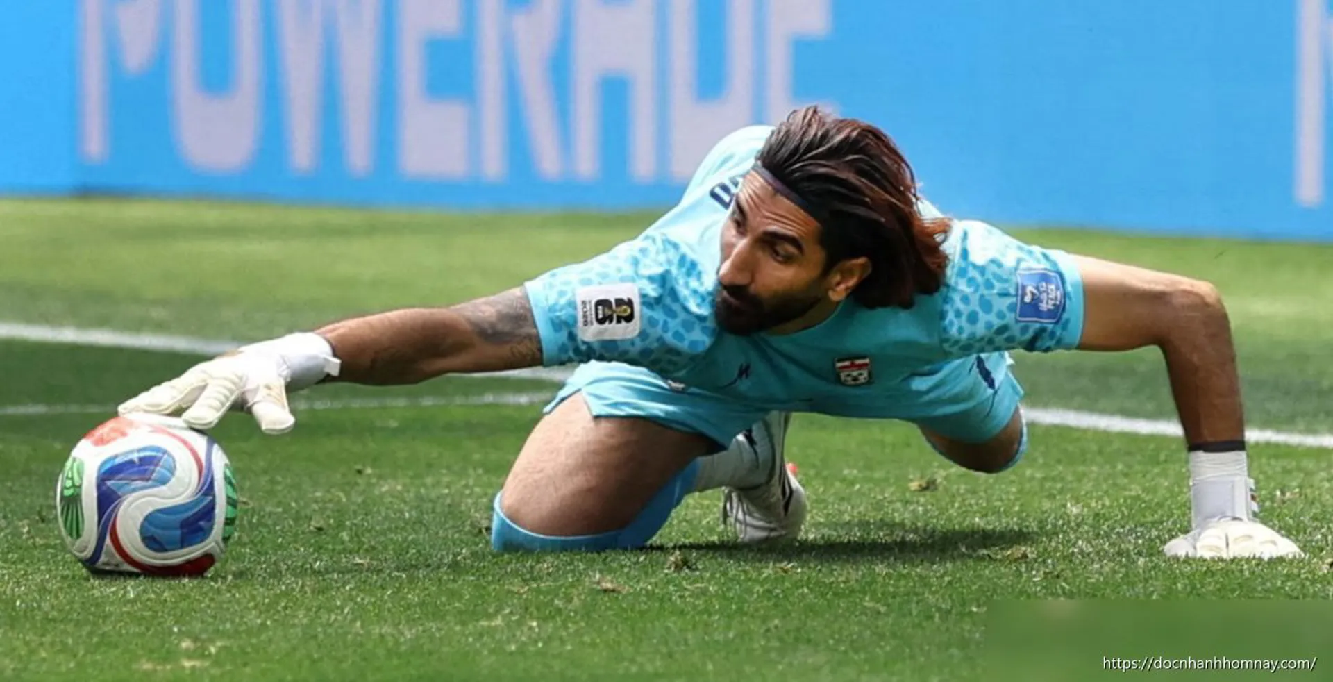 Thủ thành Iran - từ chàng trai vô gia cư đến trận đấu để đời ở World Cup