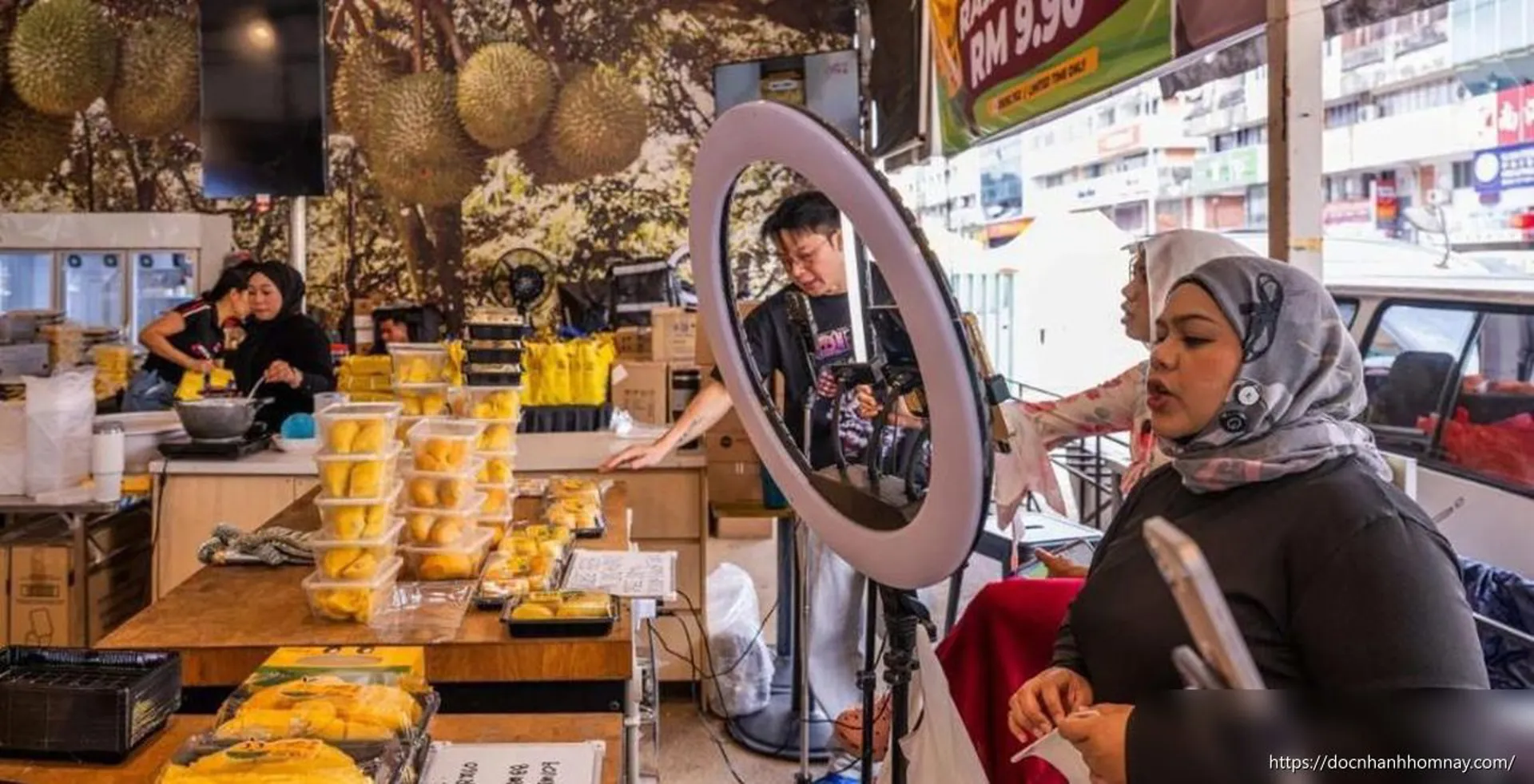 Làn sóng sầu riêng giá rẻ tại Singapore chuẩn bị kết thúc vì nguồn cung sụt giảm