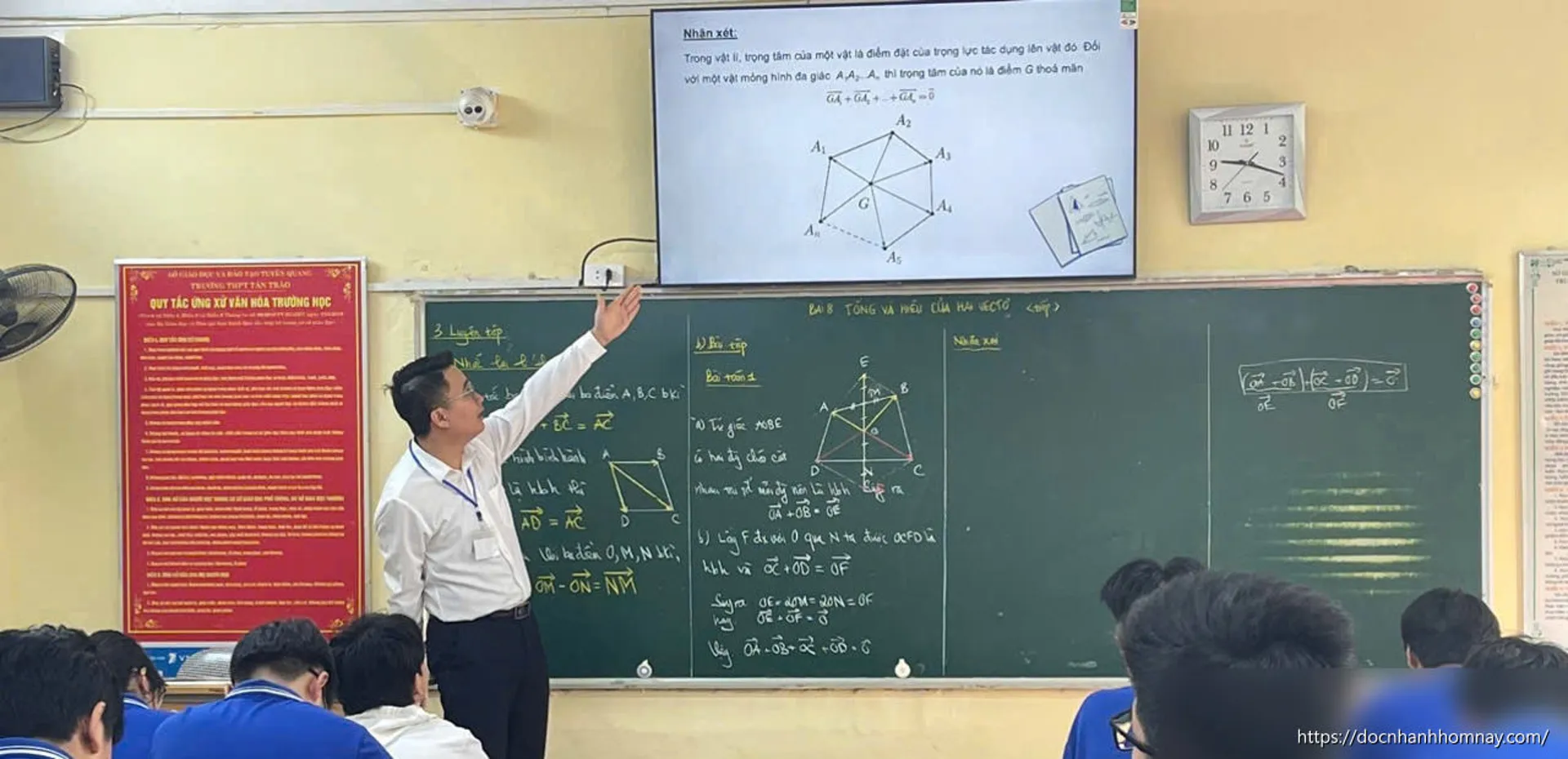 Giáo viên Trường THPT Chuyên Tuyên Quang bị giữ khẩn cấp: Từ 'thần đồng' Toán đến nghi vấn gian lận thi cử