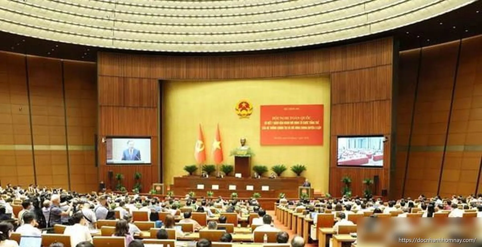 Tăng quyền chủ động cho địa phương trong nông nghiệp và môi trường