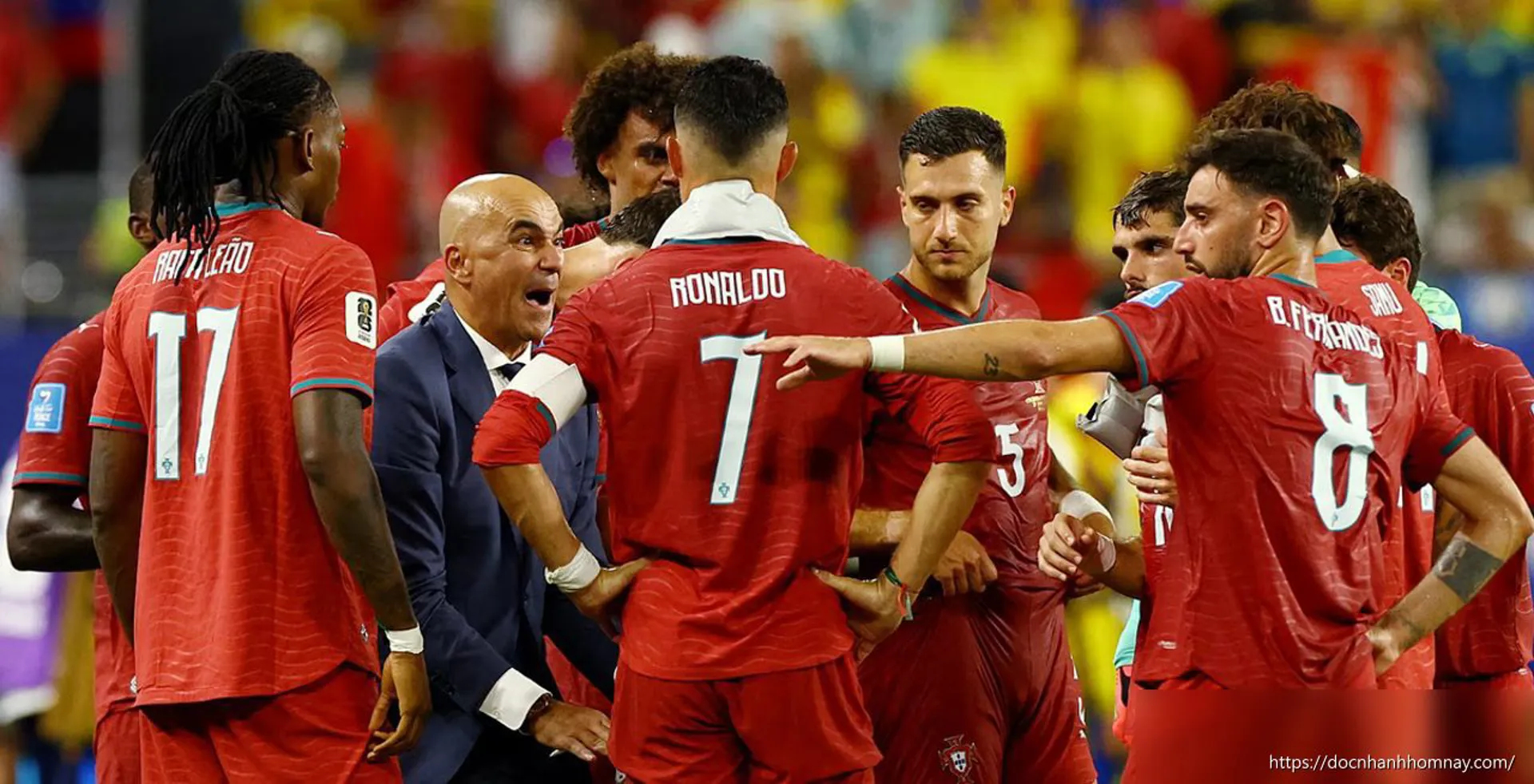 HLV Martinez né câu hỏi về Ronaldo dự bị trước trận gặp Croatia