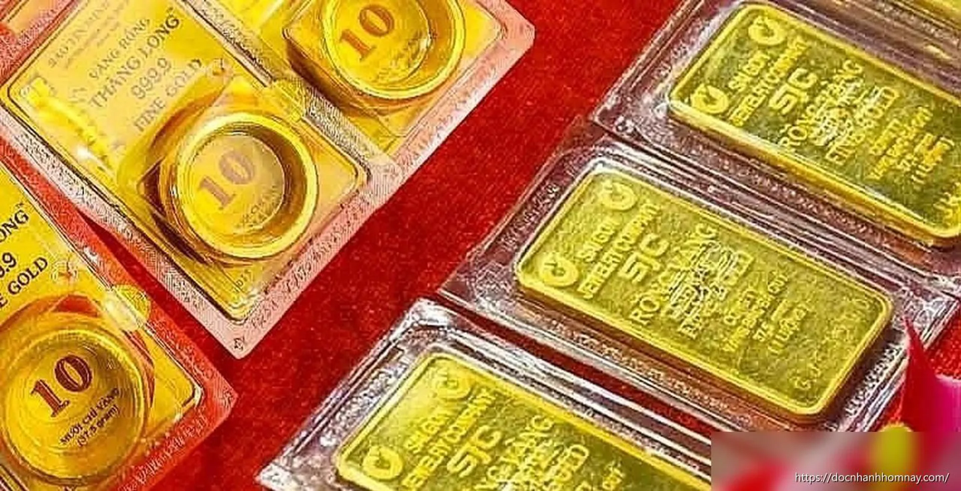 Giá vàng hôm nay (chiều 6-7): Vàng thế giới giảm nhẹ, trong nước biến động trái chiều