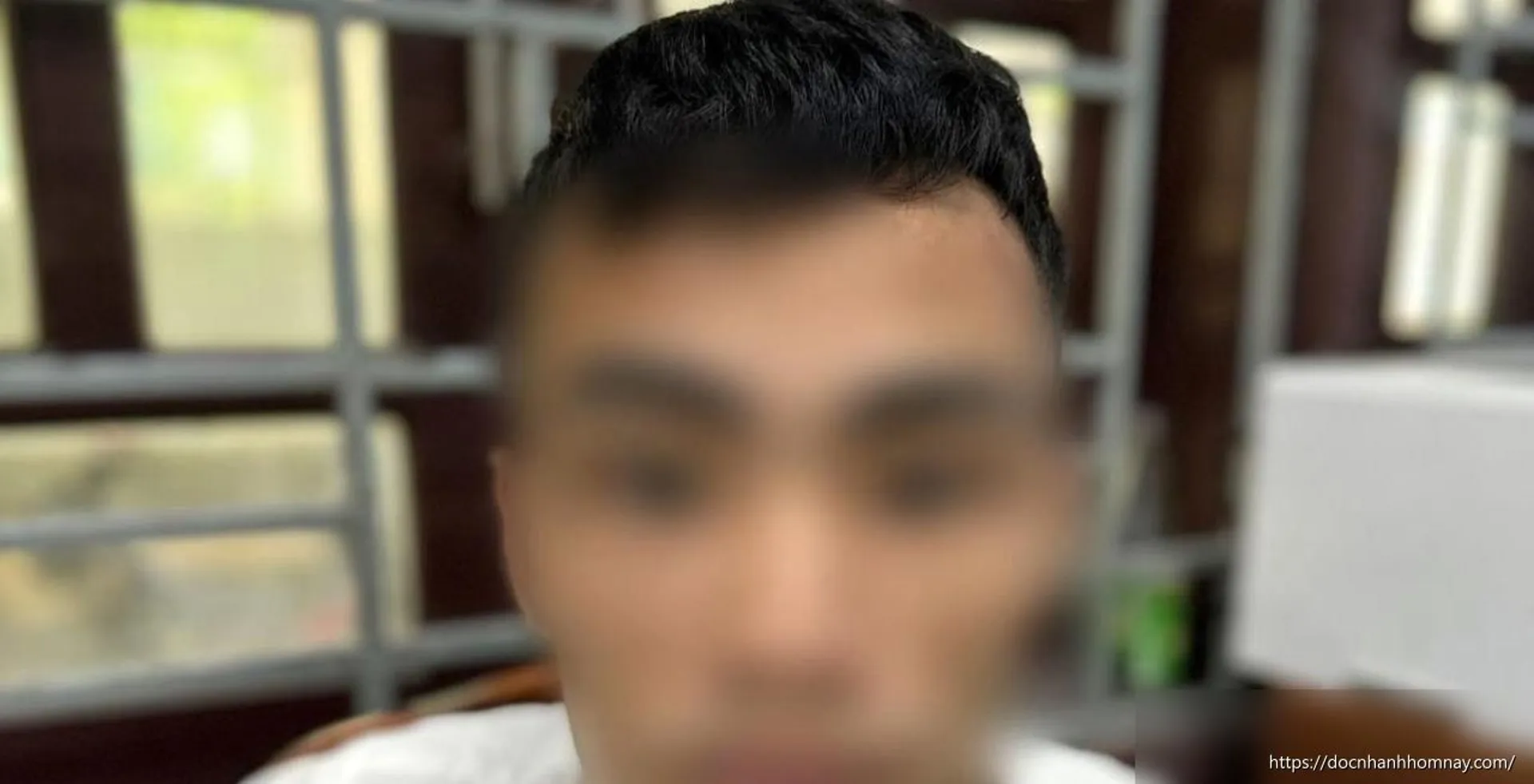'Con nghiện' ẩn náu trong nhà nghỉ bị phát hiện
