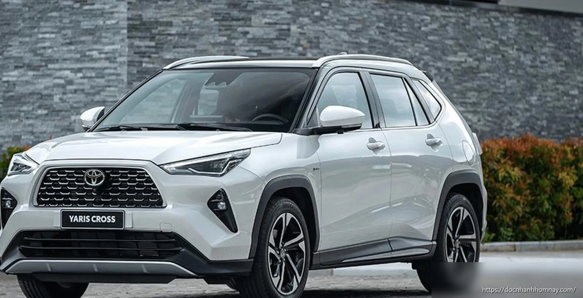 5 dòng xe xăng lai điện Toyota đang bán tại Việt Nam