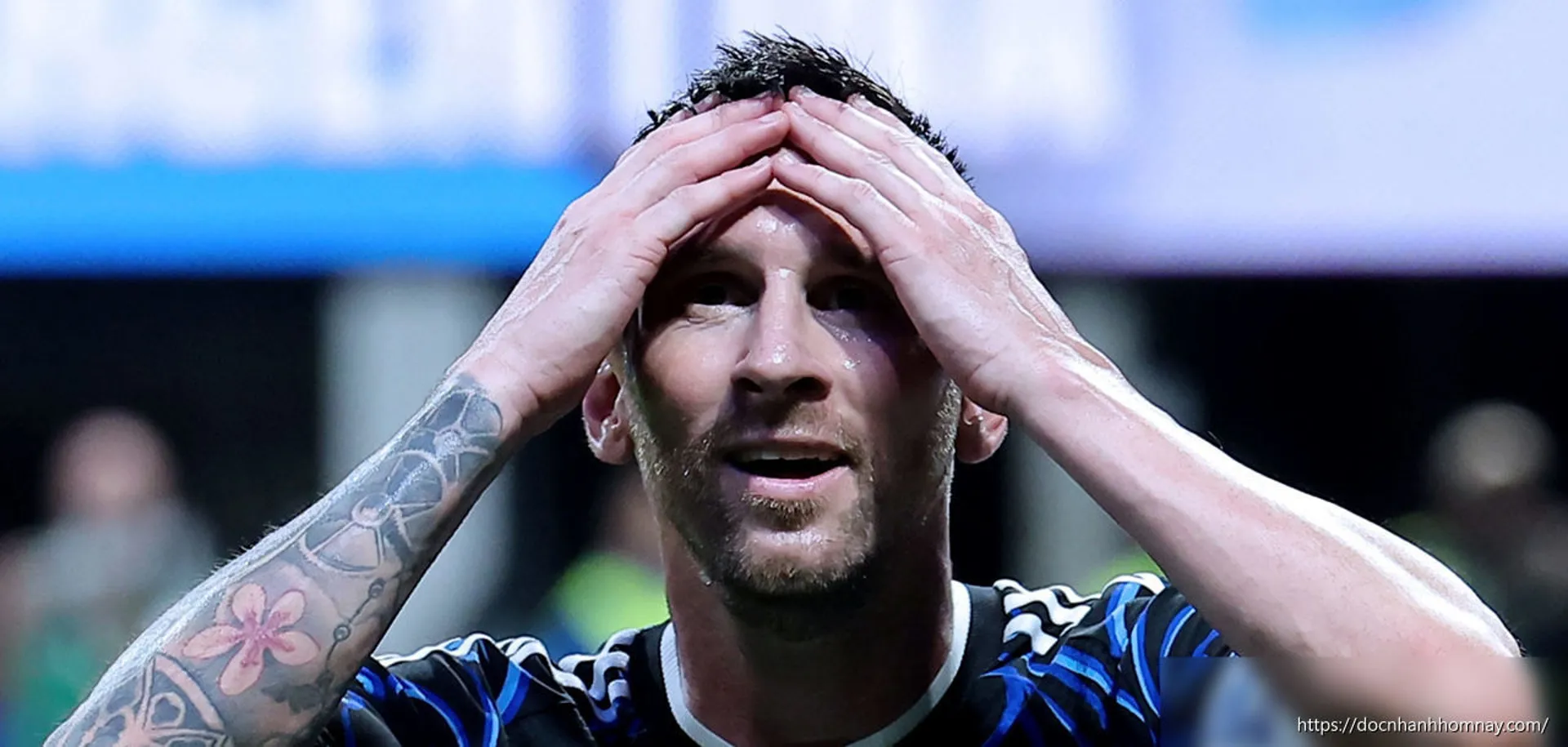 Messi và 'đôi chân của Chúa': Argentina thắng ngược Anh ngoạn mục