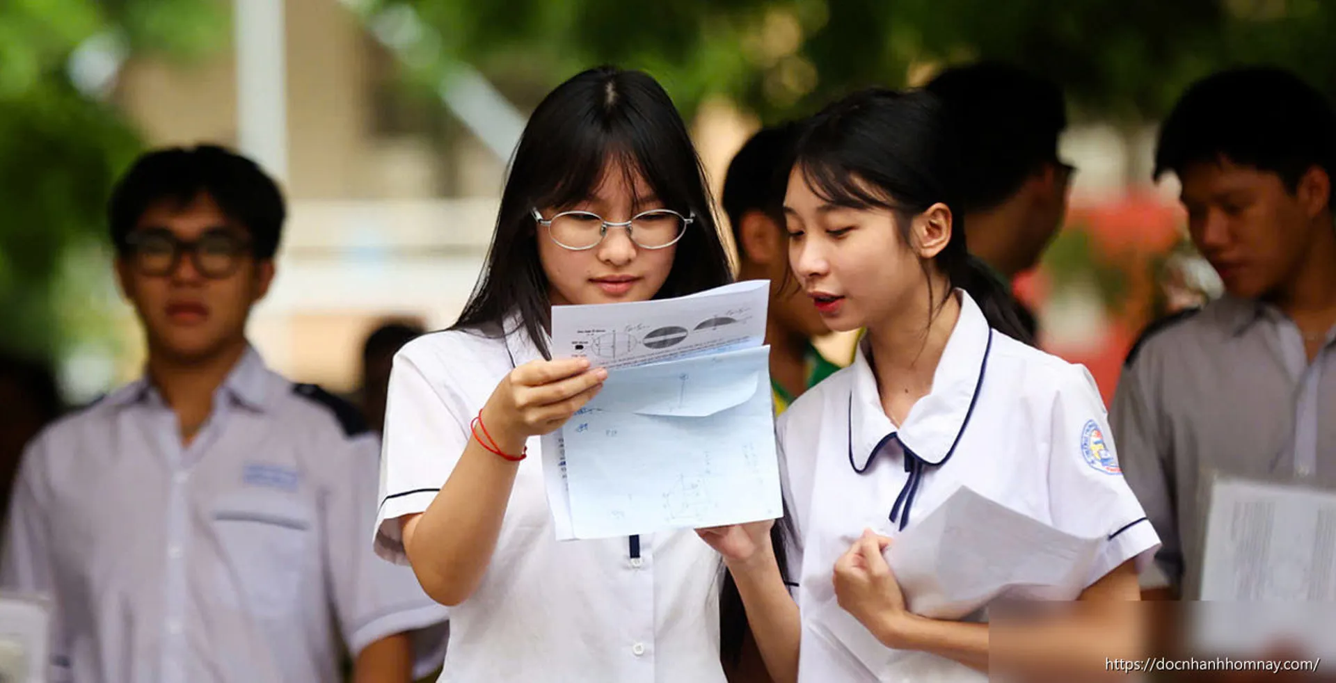 Phổ điểm 12 môn thi tốt nghiệp THPT 2026: Điểm cao tập trung ở môn nào?