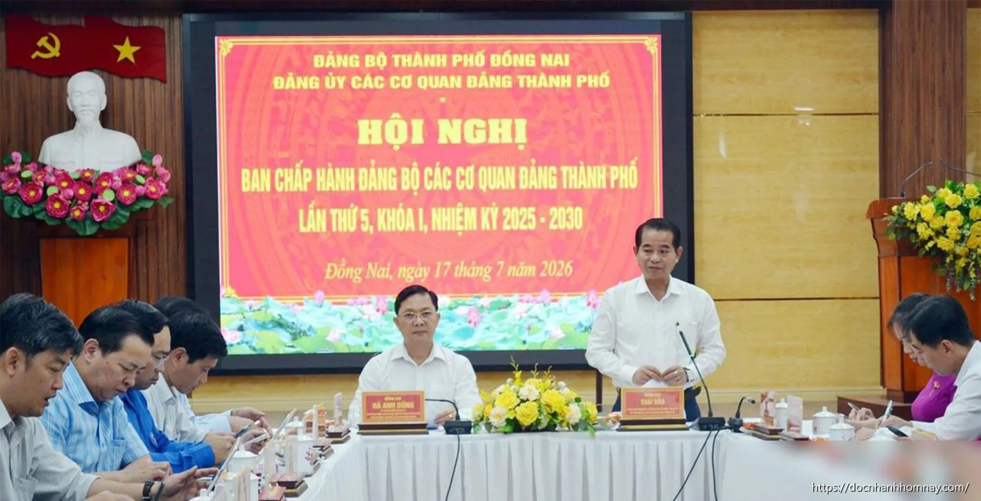 Đảng viên phải giữ nghiêm kỷ luật phát ngôn