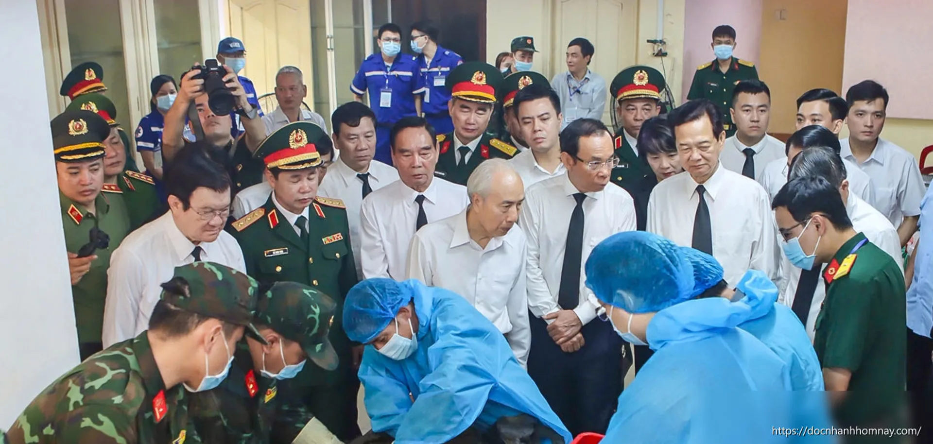 Phát hiện 5 bộ hài cốt liệt sĩ tại Công viên Lê Thị Riêng, Thủ tướng dự lễ quy tập