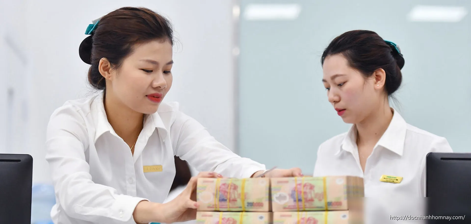 Chính sách tiền tệ trước bài toán tăng trưởng hai con số