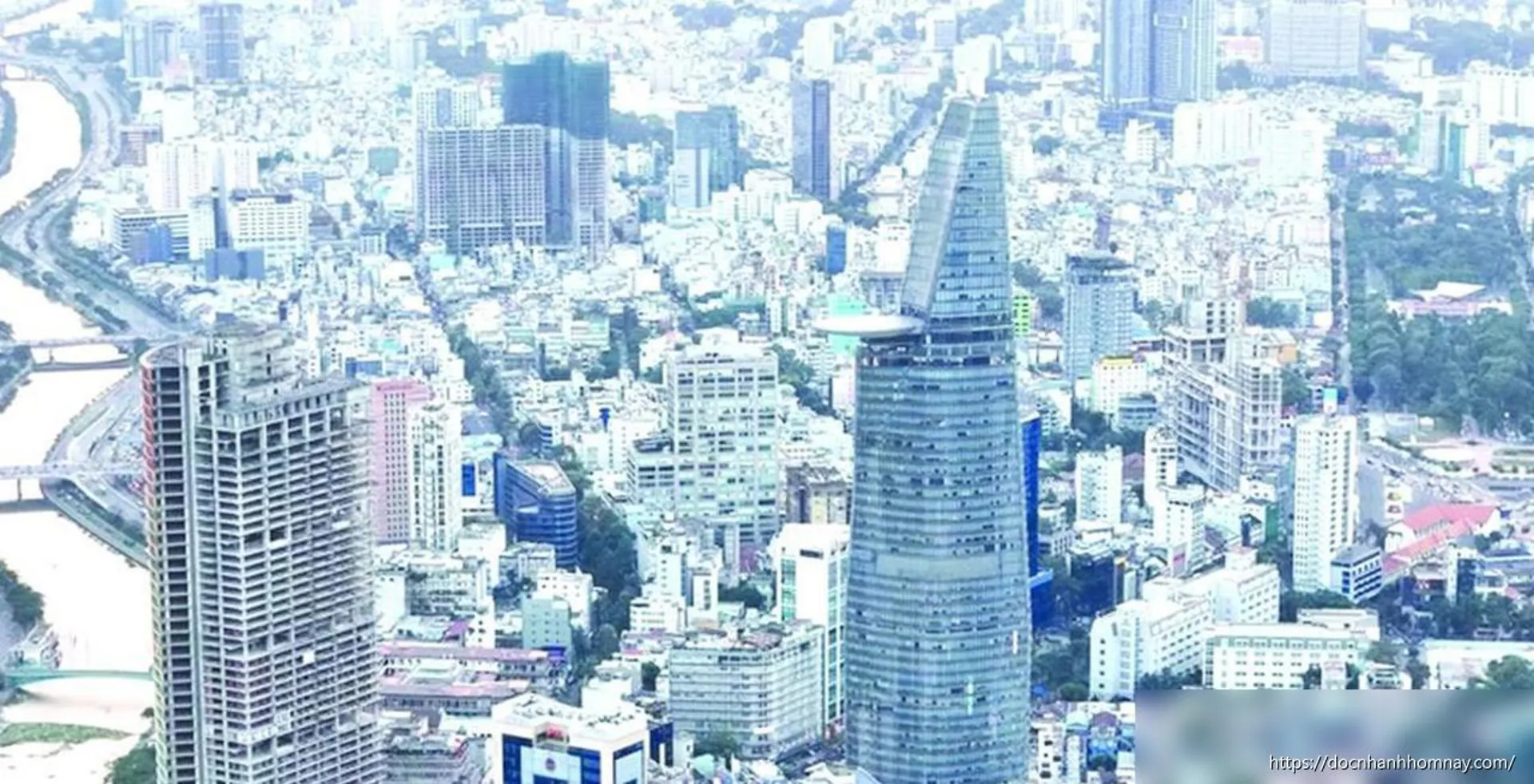 Đổi mới tư duy phát triển: Khơi thông nguồn lực từ dân để đạt tăng trưởng 2 con số