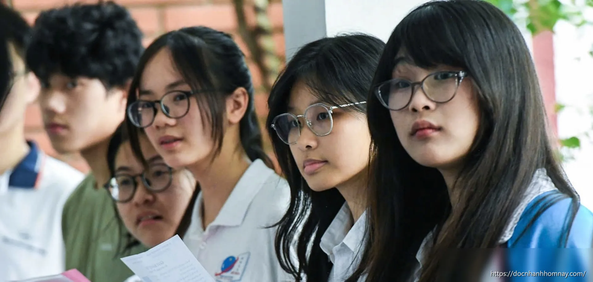Ninh Bình dẫn đầu điểm thi tốt nghiệp THPT 2026: Bất ngờ top đầu và cuối
