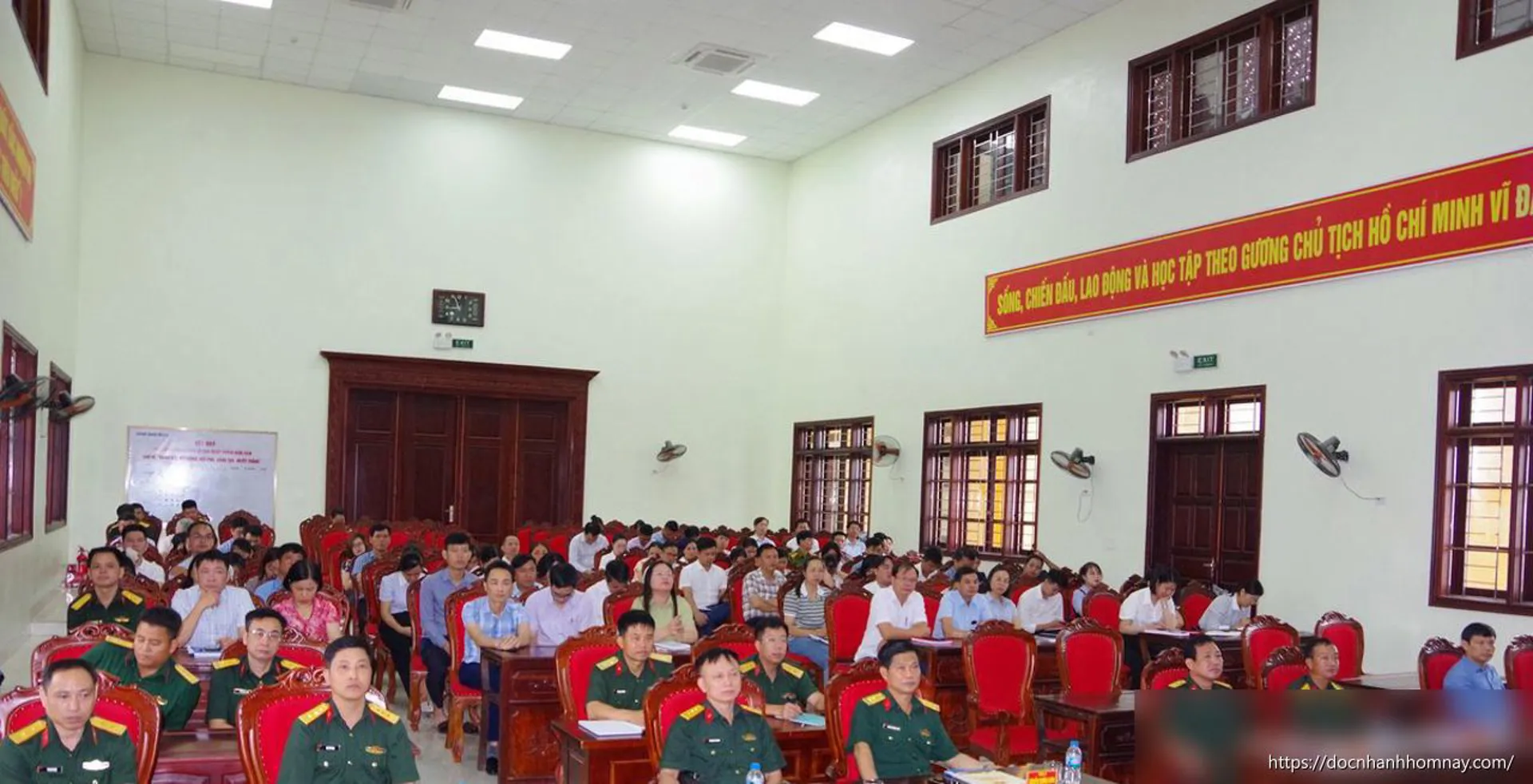 Khai mạc lớp bồi dưỡng kiến thức quốc phòng và an ninh đối tượng 3, khóa 1 năm 2026