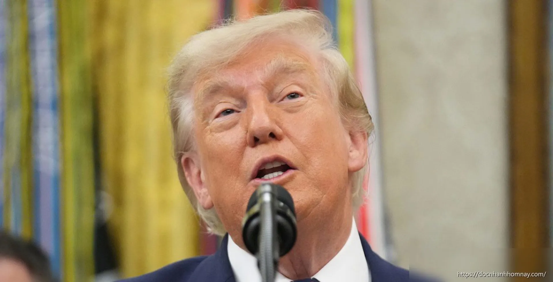 Ông Trump gây bão chính trị vì can thiệp án treo giò của Balogun tại World Cup