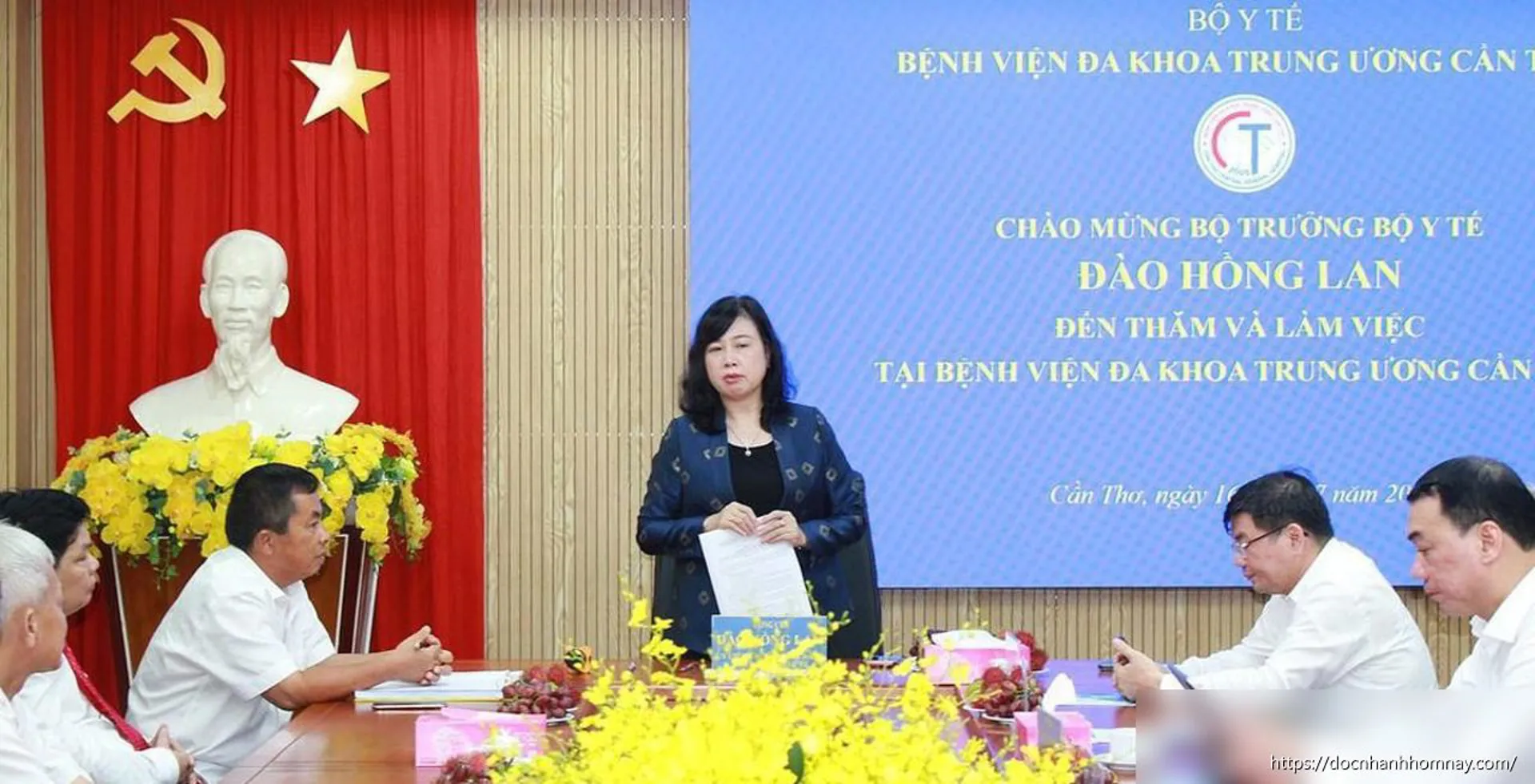 Bộ trưởng Đào Hồng Lan: BVĐK Trung ương Cần Thơ cần tiếp tục đổi mới để khẳng định vai trò bệnh viện hạt nhân vùng ĐBSCL