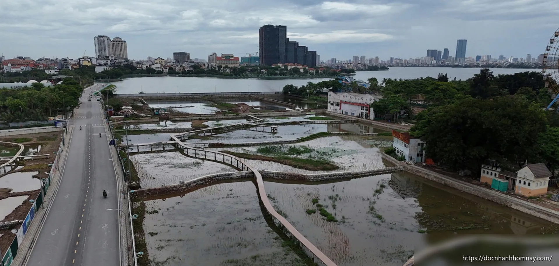 Hà Nội đẩy nhanh dự án bổ cập nước hồ Tây, sẵn sàng cấp nước cho sông Tô Lịch