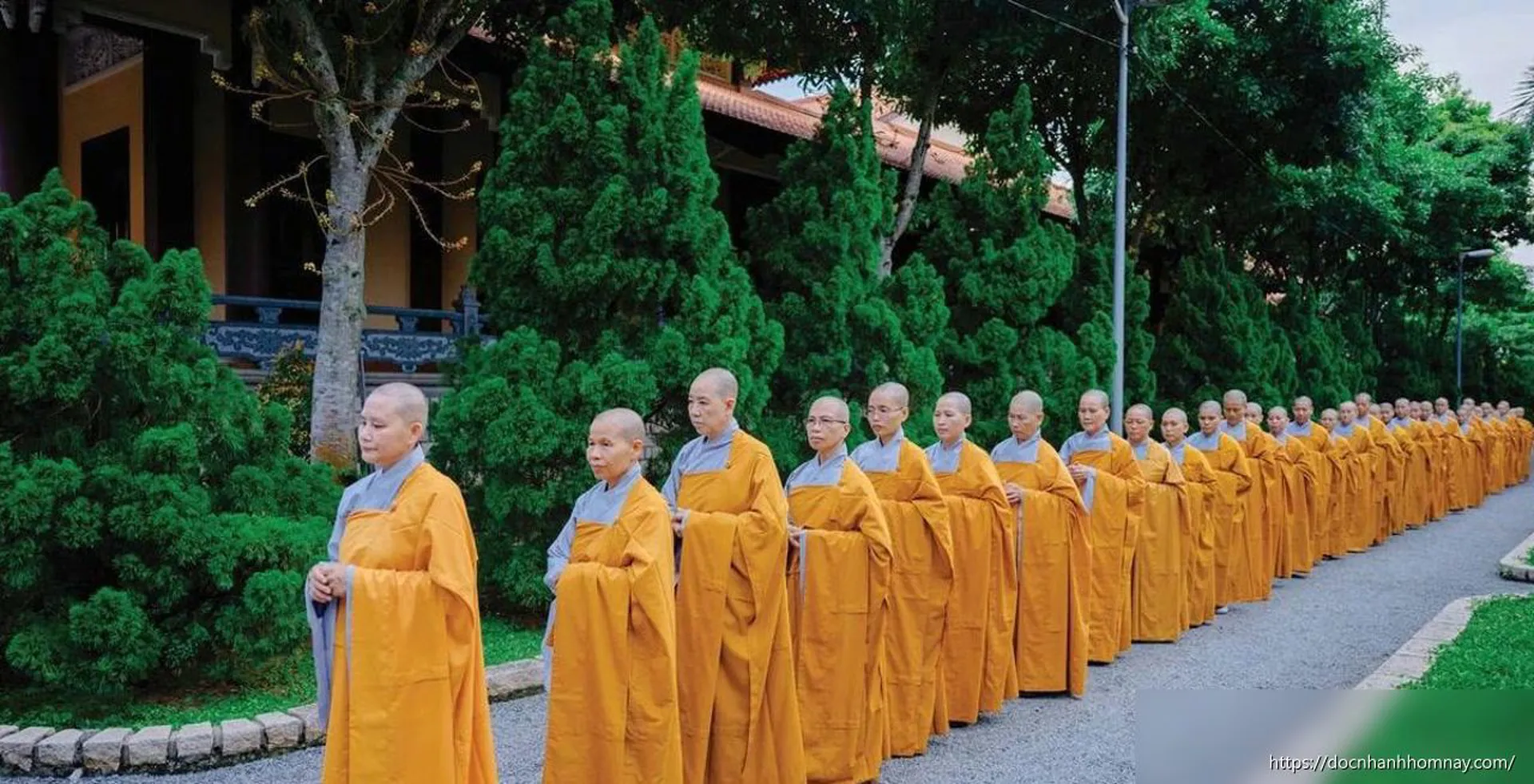 Thiền viện Trúc Lâm Trí Đức Ni - 15 năm tiếp nối ngọn đèn thiền