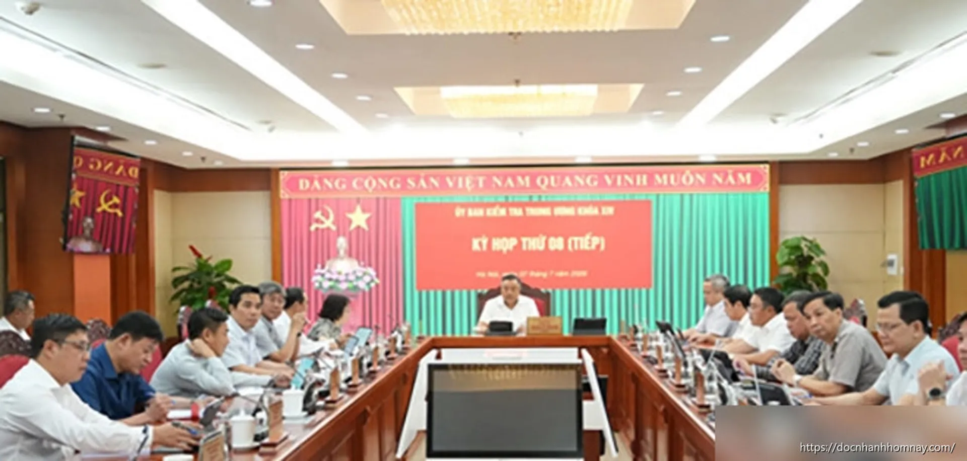 Ủy ban Kiểm tra Trung ương khai trừ Đảng nguyên Phó Tổng giám đốc ACV Đỗ Tất Bình