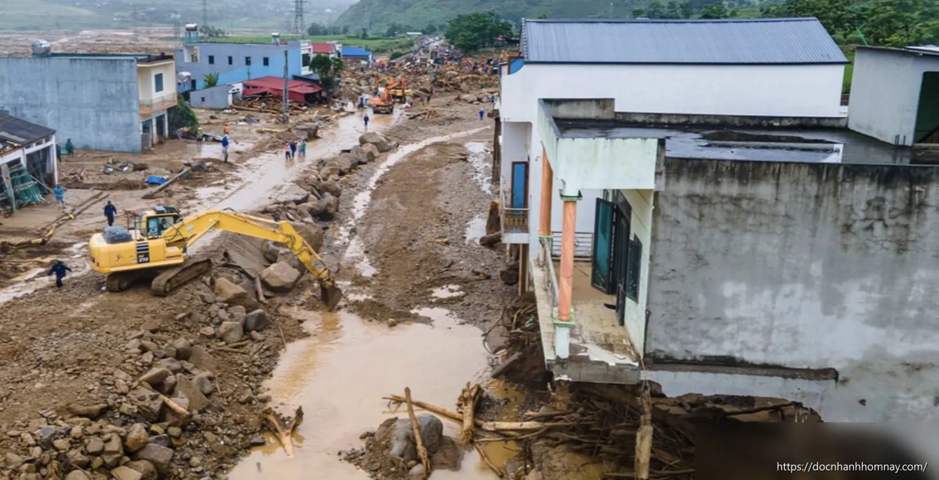 Tàn tích Mường Than sau lũ quét: Nỗi đau từ trên cao