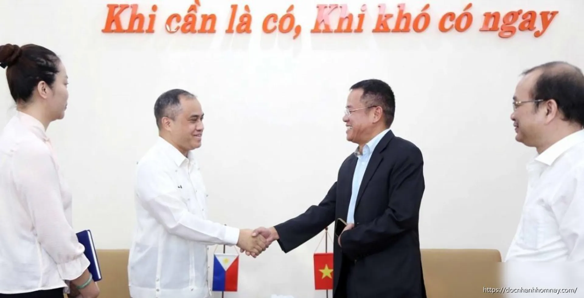 Philippines cảm ơn Việt Nam hỗ trợ kịp thời 2.000 tấn gạo dự trữ quốc gia