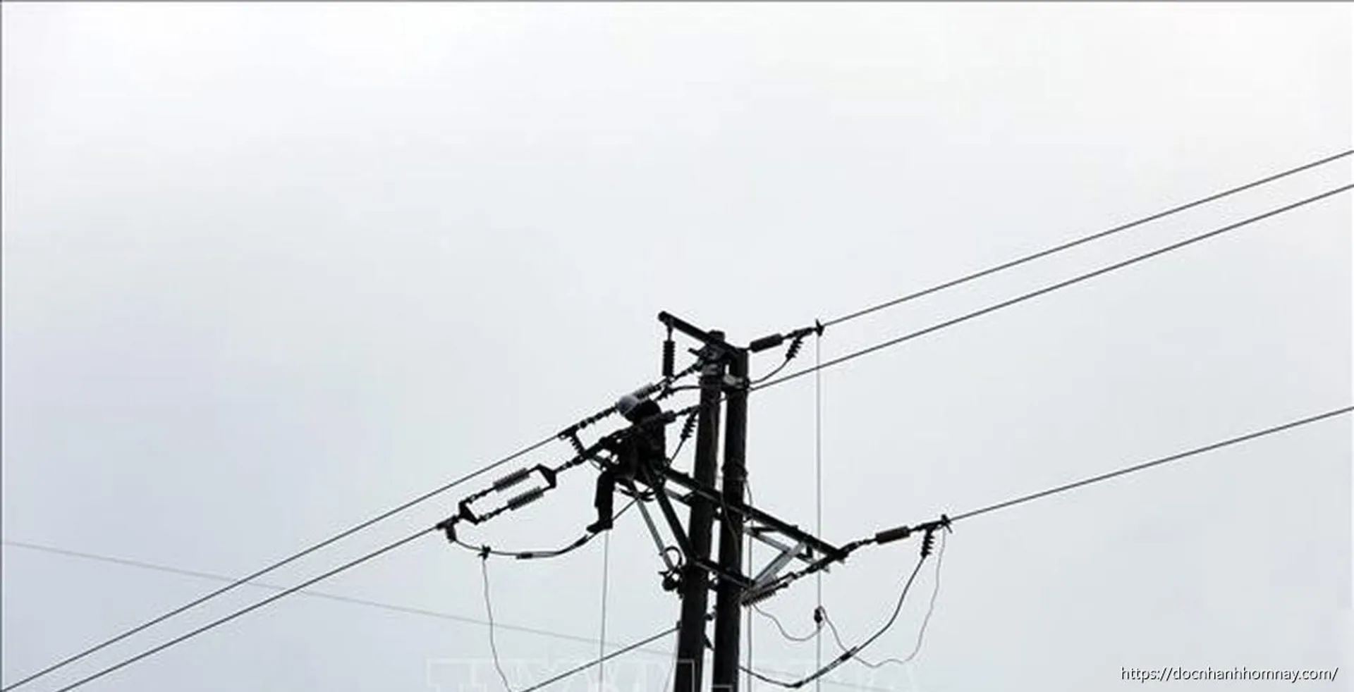 Mưa lũ Lai Châu: Hơn 2.270 khách hàng mất điện, khắc phục gặp khó
