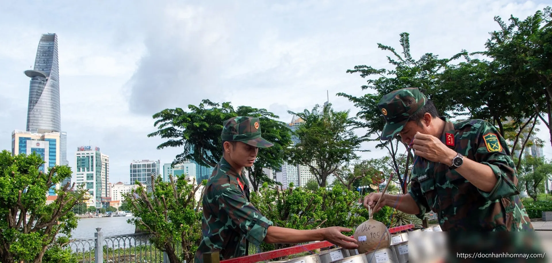 Hàng nghìn quả pháo hoa sẵn sàng rực sáng mừng 50 năm thành phố mang tên Bác