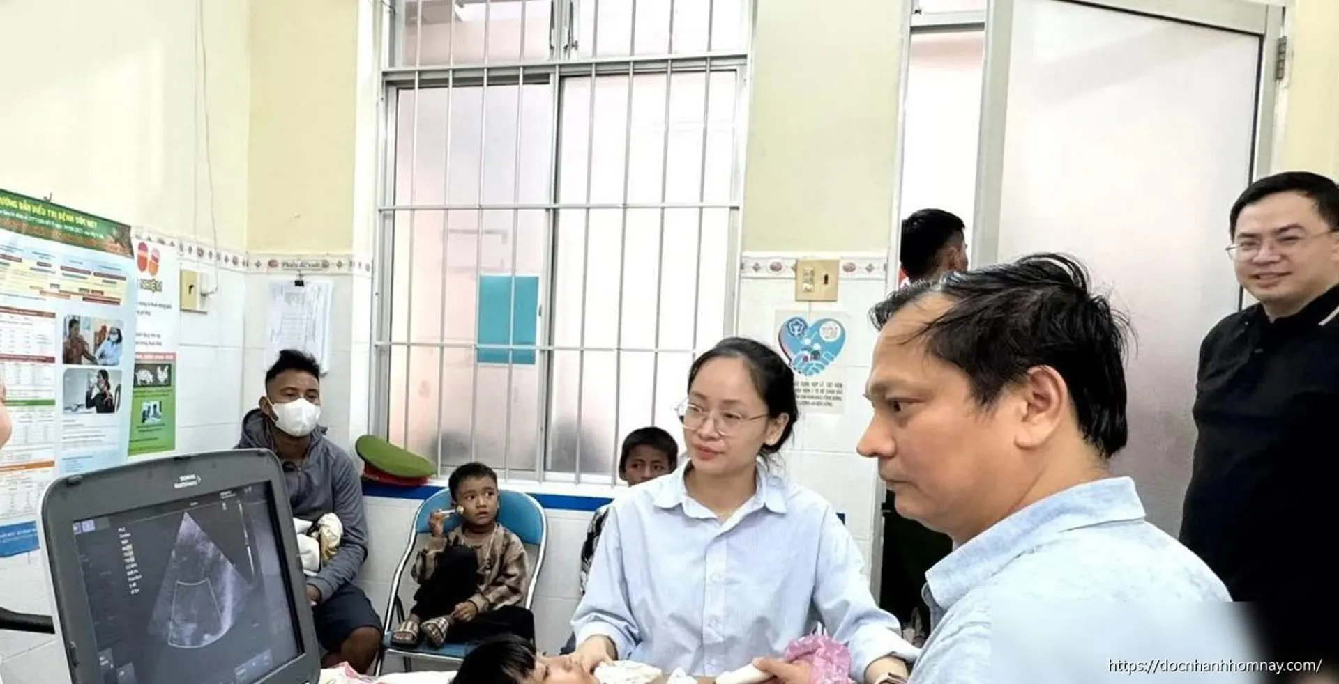 Khám sàng lọc tim bẩm sinh miễn phí cho trẻ em tại Khánh Hòa